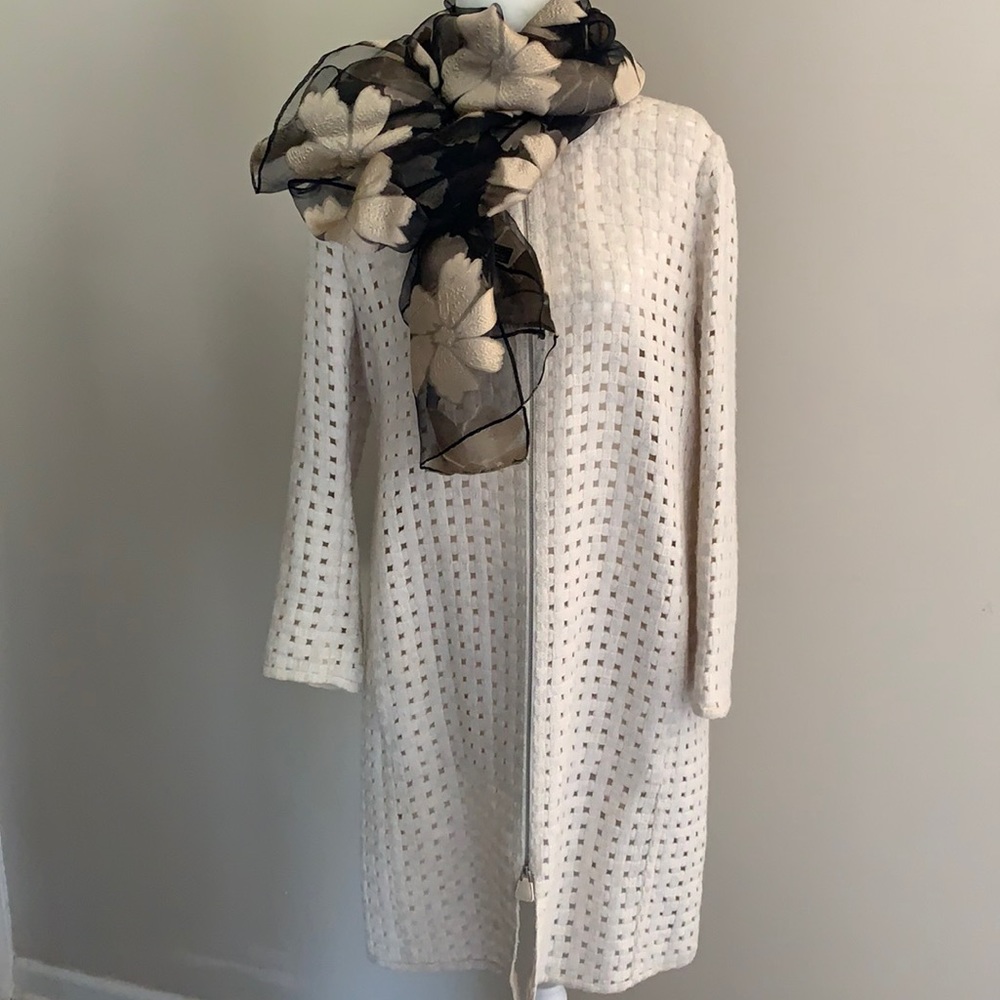 Akris Mulberry Silk Lining Coat